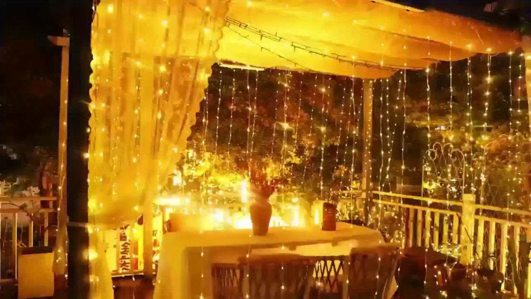 Solar Curtain Lights Outdoor 300 LED Waterfall Fairy String Lights with 8 Modes Remote Control USB Rechargeable Dimmable Timer for Christmas Gazebo Party Wedding Window Decor