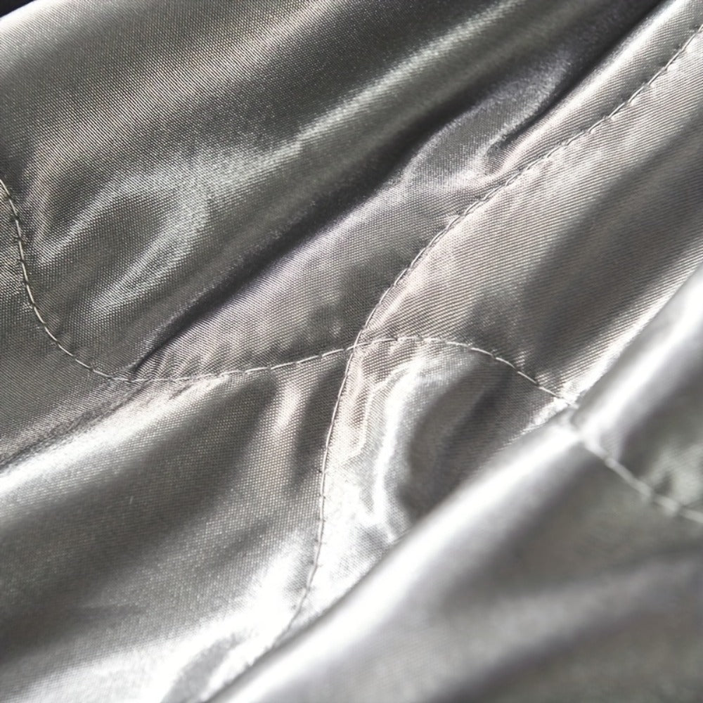 Cooling Satin Quilt Summer Comforter Ultra-Soft Breathable Lightweight Blanket, Machine Washable Satin Weave Bedspread for Home Dorm Hotel, Twin Full Size, White Silvery Grey Pink Lake Blue