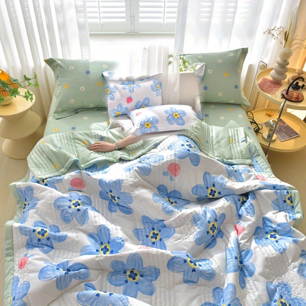 Quilt Set 3 Piece Summer Cooling ¨C Floral Printed Thin Comforter with 2 Pillowcases, Soft Skin-Friendly Bedding for Twin Full Queen King, All Season Lightweight Blanket for Bedroom Hotel Guest Room