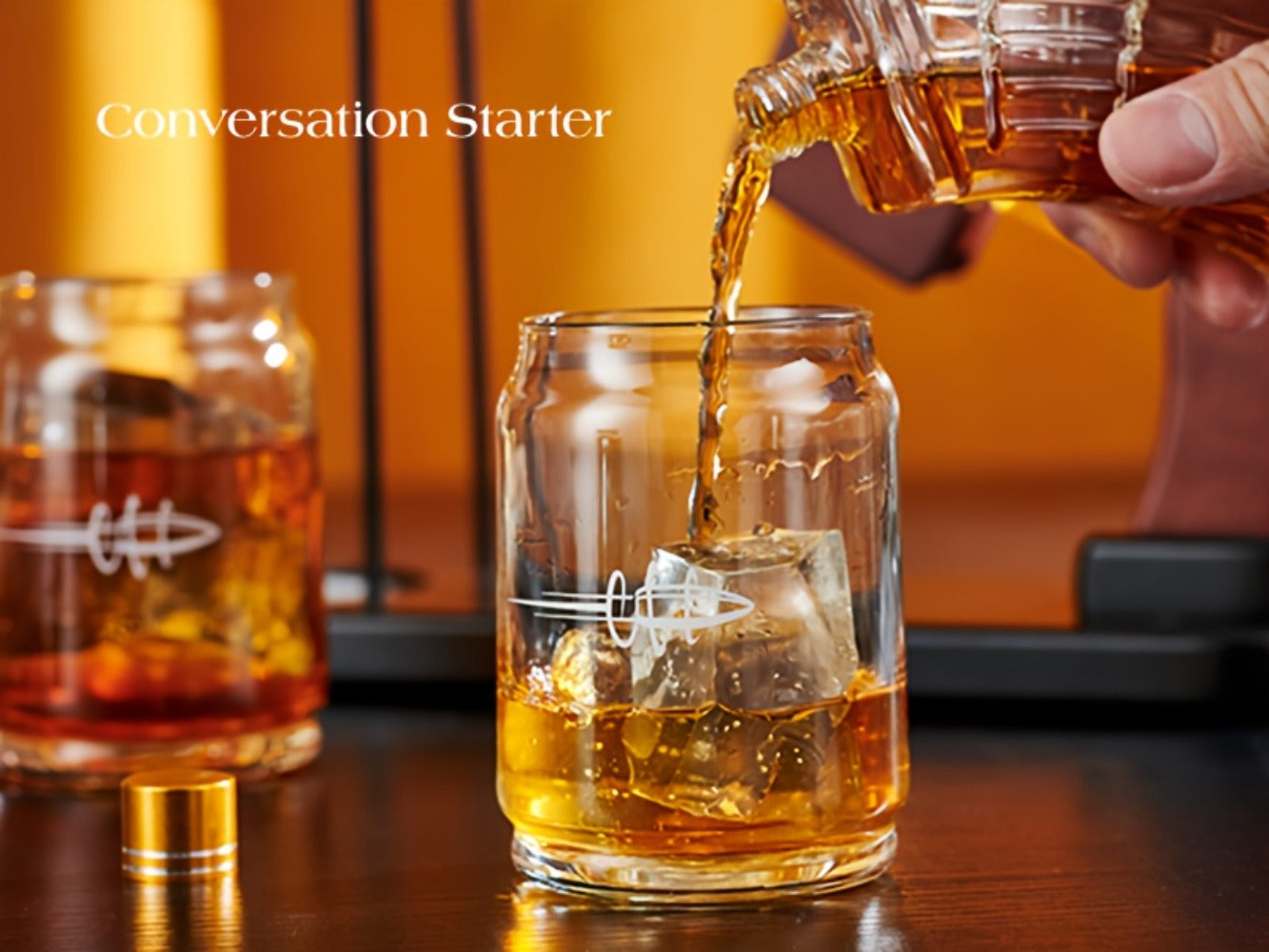 AK-47 Whiskey Gun Decanter Set with Detachable Magazine and Two 6.75oz Glasses, 17.6oz Liquor Dispenser Military Style Home Bar Decanter, Unique Birthday Anniversary Father's Day Gift for Men Dad