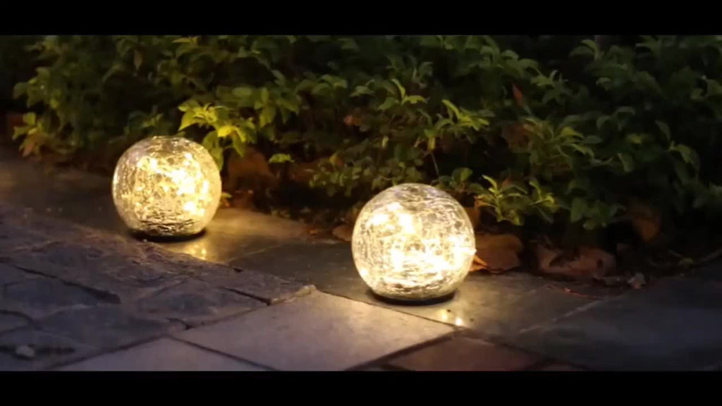 Solar Garden Globe Lights 4 Pack Cracked Glass Ball Outdoor Solar Sphere Lights with 30 LED Warm White IP65 Waterproof Auto On Off for Garden Patio Lawn Yard Pathway Christmas Decoration