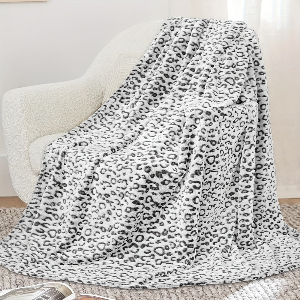 Leopard Print Throw Blanket ¨C Soft Fluffy Jacquard Fleece Flannel for Couch, Bed, Sofa & Camping, 3 Sizes, 5 Colors