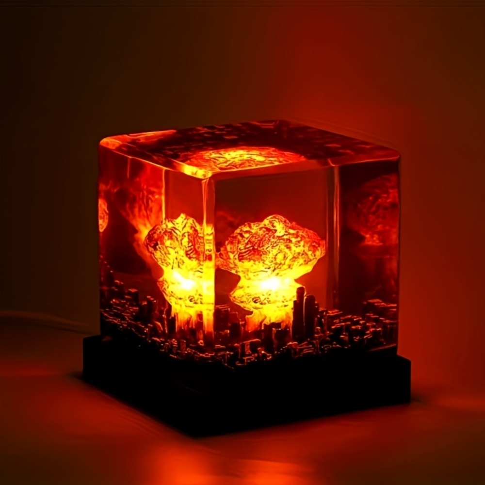 Mushroom Cloud Night Light ¨C USB Powered LED Atomic Bomb Glow Lamp, Sci-Fi Desktop Decoration Art Piece, Unique Gift for Nuclear Enthusiasts, Bedroom Living Room Office Decor