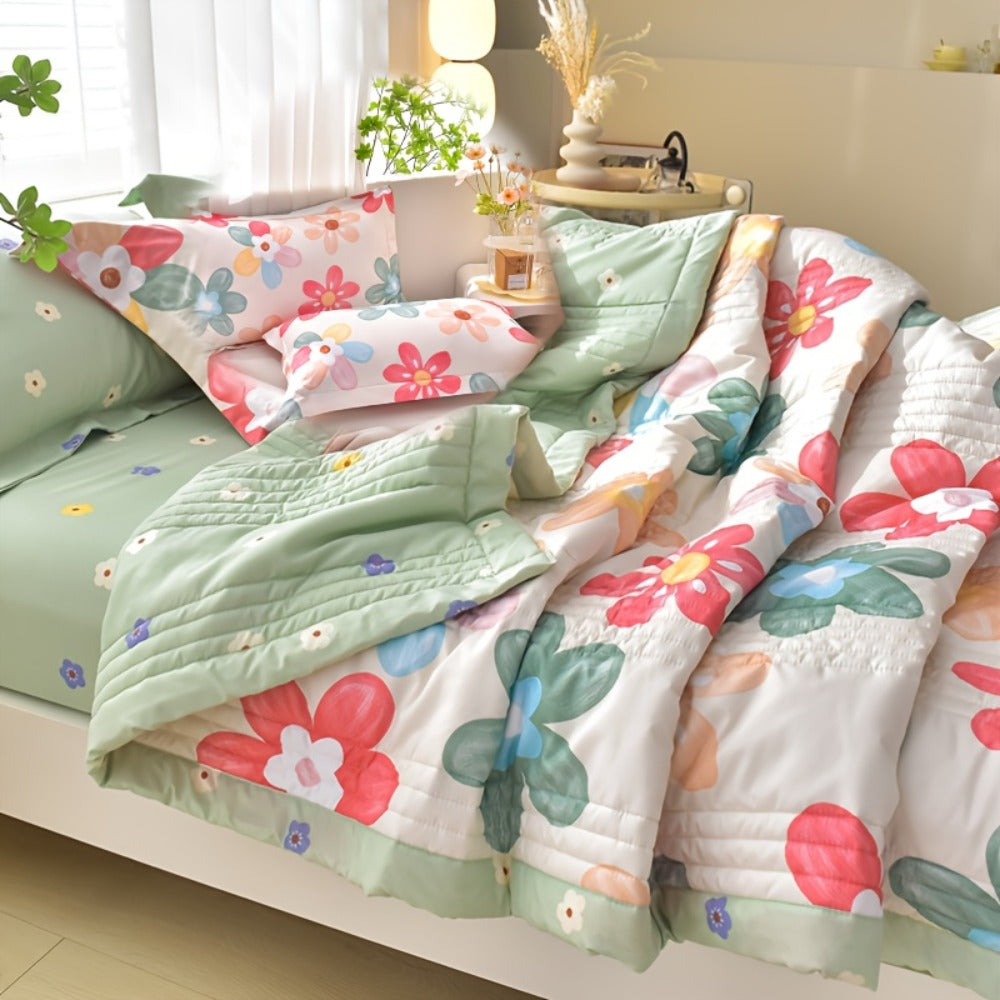 Quilt Set 3 Piece Summer Cooling ¨C Floral Printed Thin Comforter with 2 Pillowcases, Soft Skin-Friendly Bedding for Twin Full Queen King, All Season Lightweight Blanket for Bedroom Hotel Guest Room