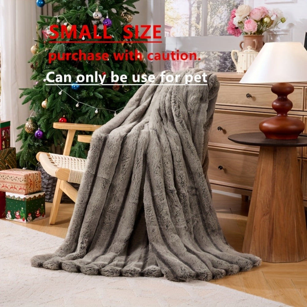 Double-Layer Faux Rabbit Fleece Blanket ¨C 450-500gsm Thickened Soft Warm Throw for Bed, Couch & Travel, All Season, 3 Colors, 5 Sizes