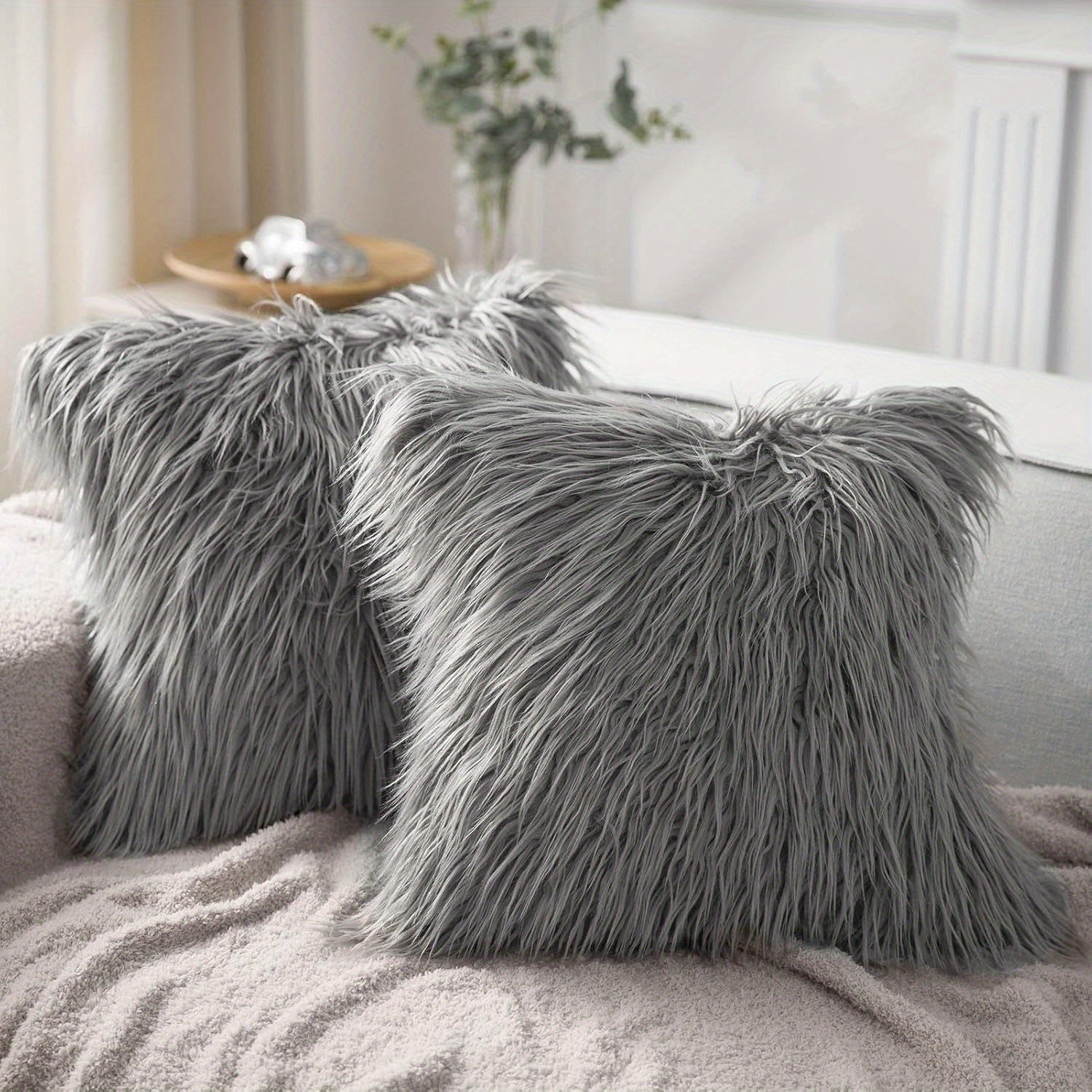 Faux Fur Throw Pillow Covers Pack of 2 ¨C Luxury Soft Fluffy Decorative Cushion Covers for Couch Bed Sofa, Pet Friendly, Zipper Closure
