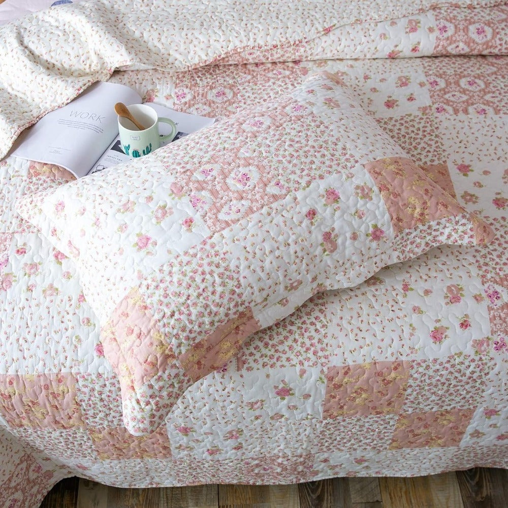 Floral Quilt Set Lightweight Bedspread Coverlet 2 or 3-Piece, All Season Hypoallergenic Breathable Paisley Patchwork Print Quilt for Bedroom Guest Room Dorm RV Cabin, Twin Queen King, Shabby Chic