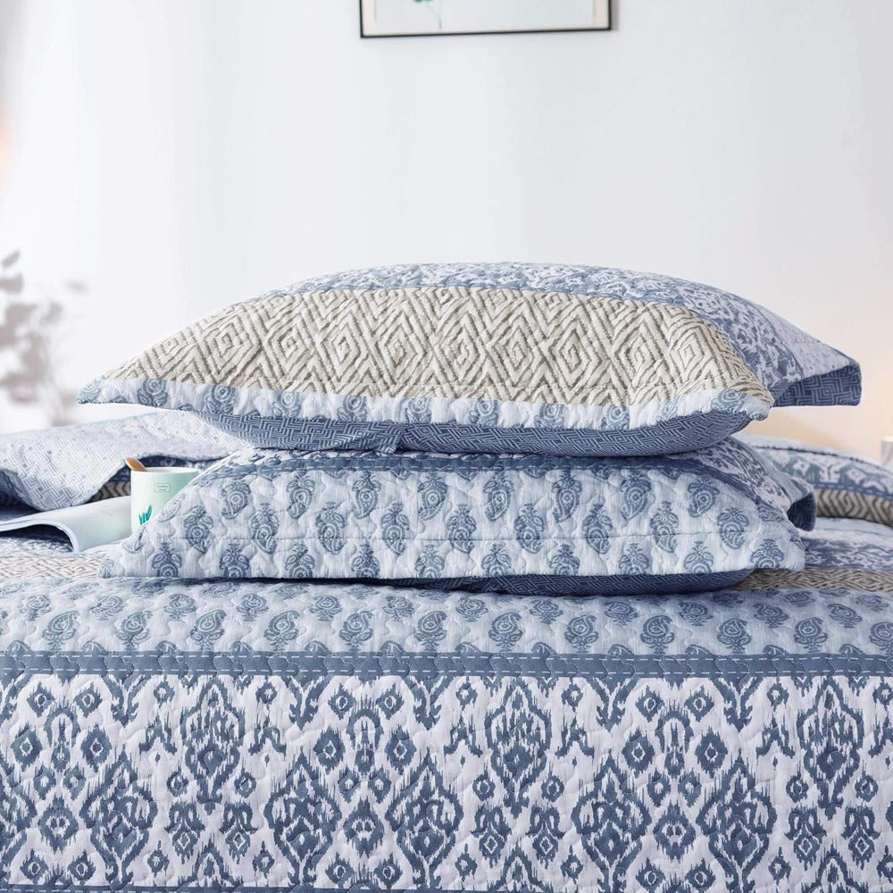 Floral Quilt Set Lightweight Bedspread Coverlet 2 or 3-Piece, All Season Hypoallergenic Breathable Paisley Patchwork Print Quilt for Bedroom Guest Room Dorm RV Cabin, Twin Queen King, Shabby Chic