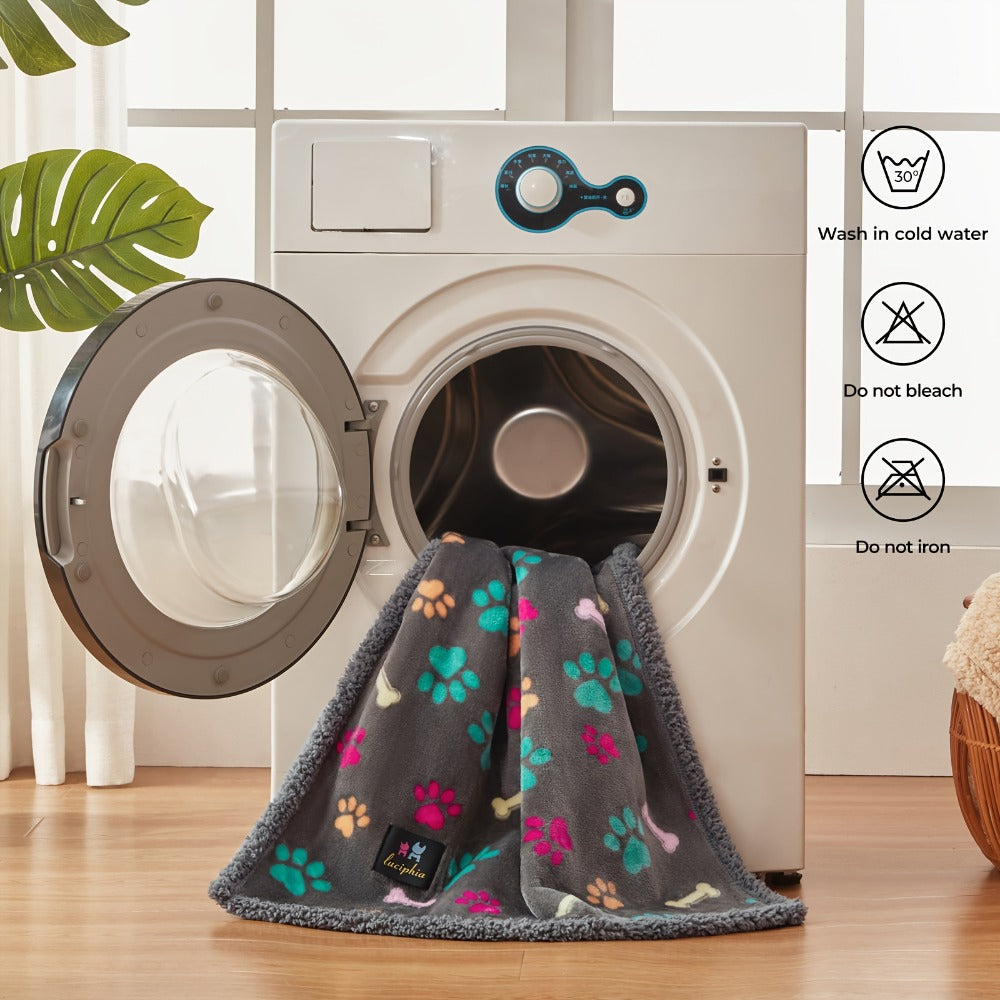 Waterproof Pet Blanket ¨C Reversible Liquid-Proof Coral Fleece Dog Blanket for Couch, Sofa & Bed, Furniture Protector, 2 Patterns