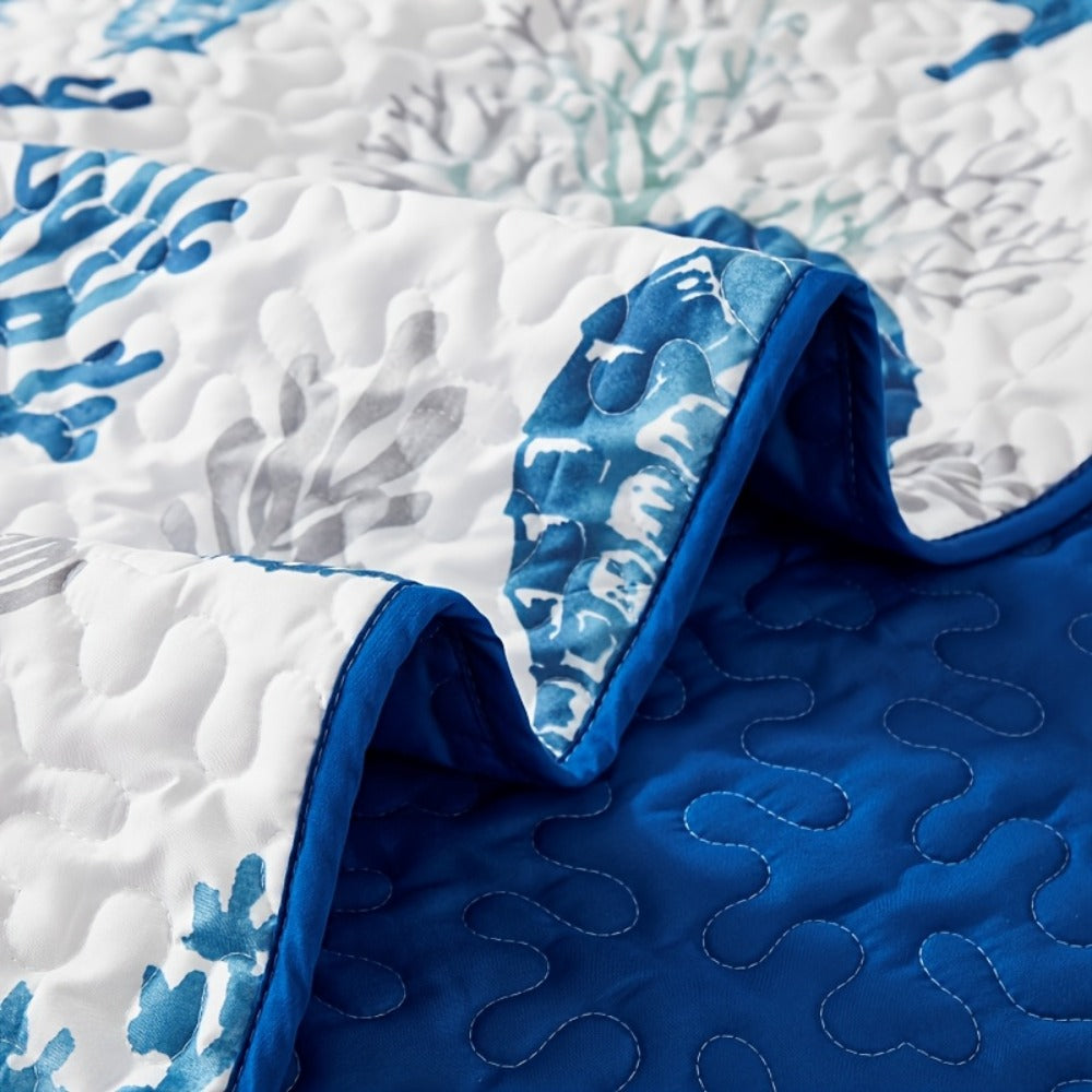 Duvet Cover Set 3 Piece Ocean Style Seahorse Coral Pattern Soft Breathable Microfiber Bedding Set with 2 Pillowcases Machine Washable All Season Comforter Cover for Bedroom Dorm Twin Full Queen King