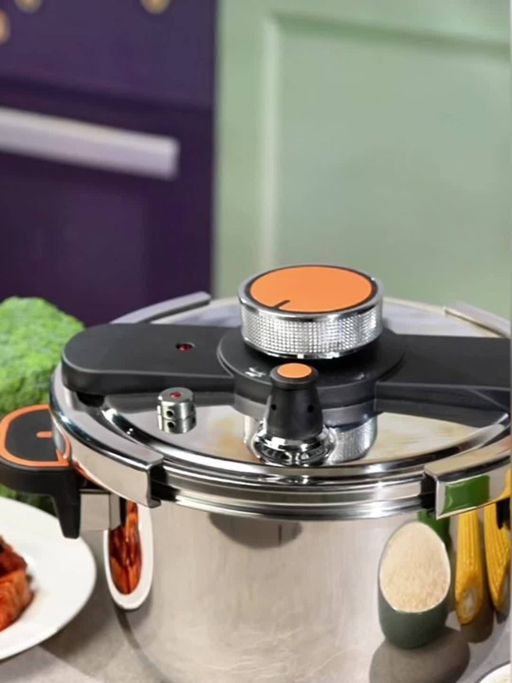 Pressure Cooker Stainless Steel with One-Twist Lock Lid ¨C Heavy-Duty Induction & Gas Compatible Stew Pot in 1.32gal, 1.59gal & 2.11gal, Dishwasher Safe Family Soup Cooker for Daily Cooking