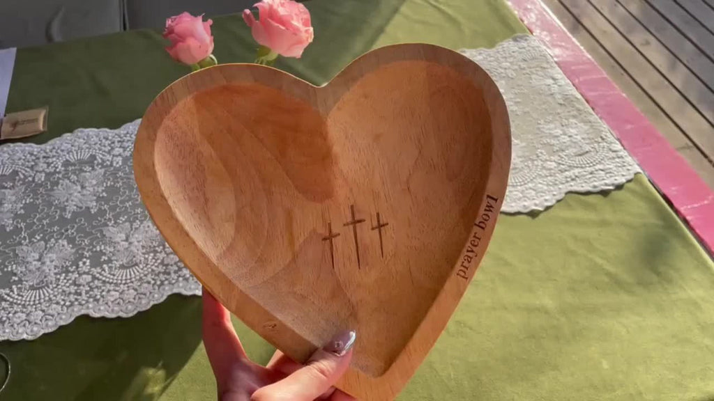 Wooden Prayer Bowl with 24 Prayer Cards ¨C Hand-Carved Heart Shaped Cross Engraved Vintage Religious Gift Set for Easter, Christmas, Thanksgiving, Home Altar & Prayer Room Tabletop Decor