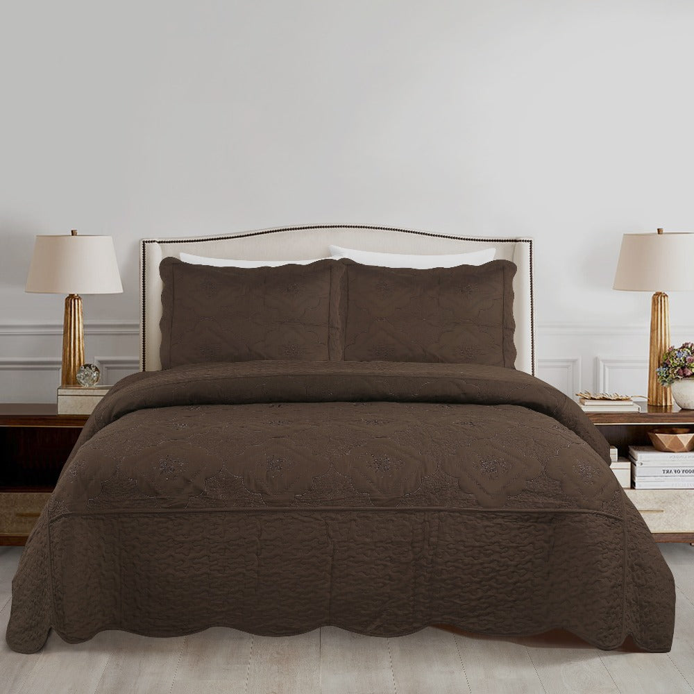 Quilt Set 3 Piece Floral Embroidery Bedspread - 100% Polyester Wrinkle Resistant Lightweight Quilted Coverlet with 2 Pillow Shams for Full Queen King Bed, Elegant Bedroom Decor in 19 Colors