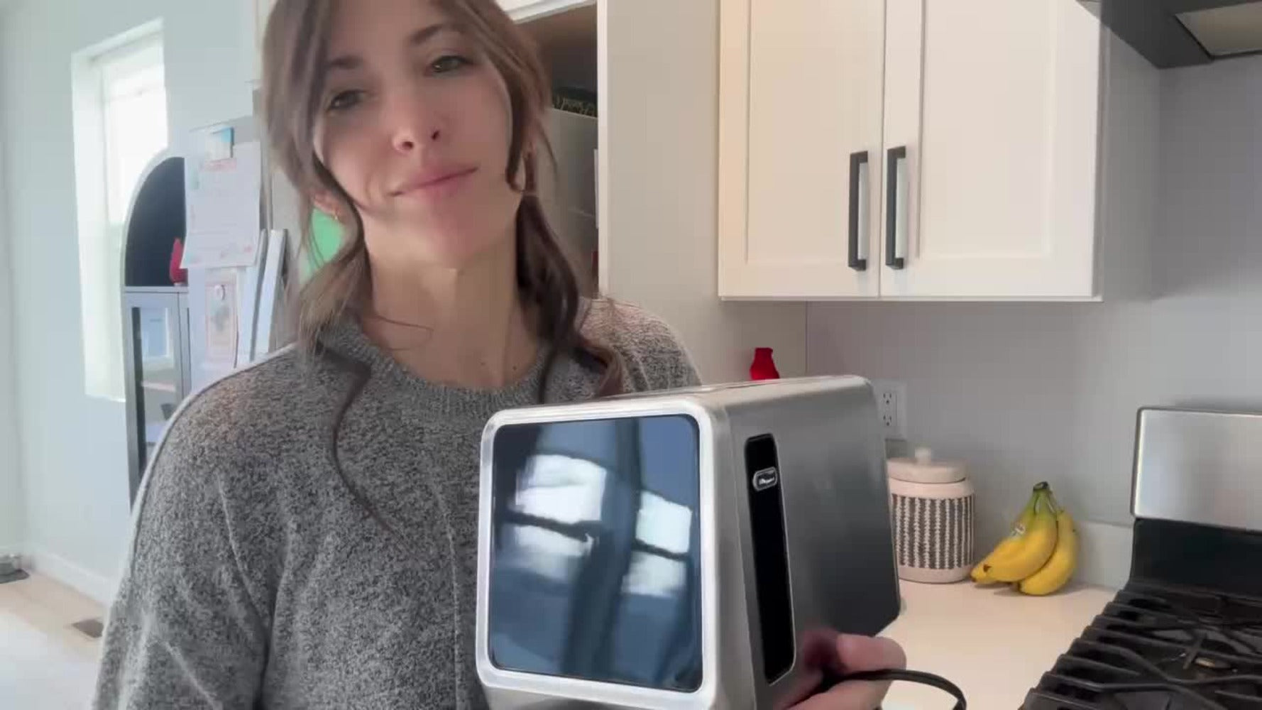 Smart Digital Toaster 2 Slice Touch Screen ¨C Stainless Steel with Memory Function, 5 Bread Types, 6 Shade Settings, 1.5-Inch Wide Slot, 900W Fast Toasting for Home Kitchen