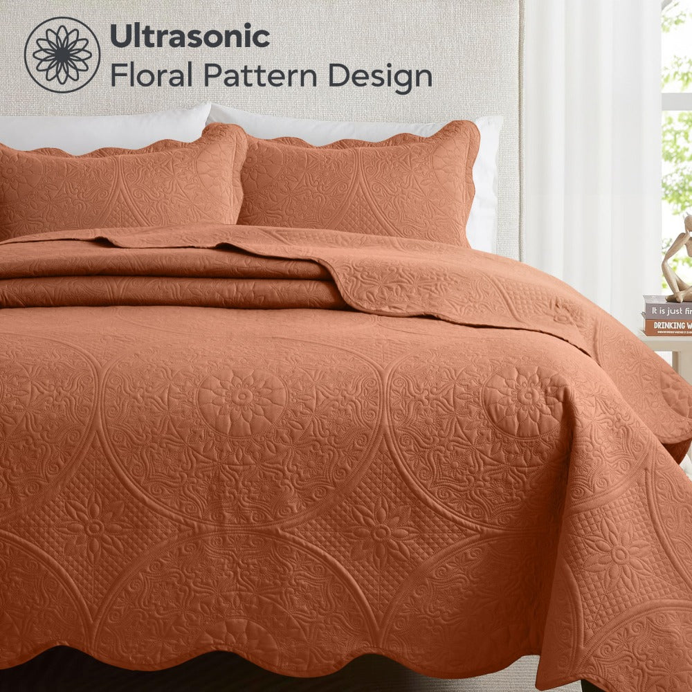 Quilted Bedspread Set 3 Piece ¨C Soft Floral Coverlet with Pillow Shams, Lightweight Breathable Quilt for Bedroom & Guest Room, All Season Bed Cover
