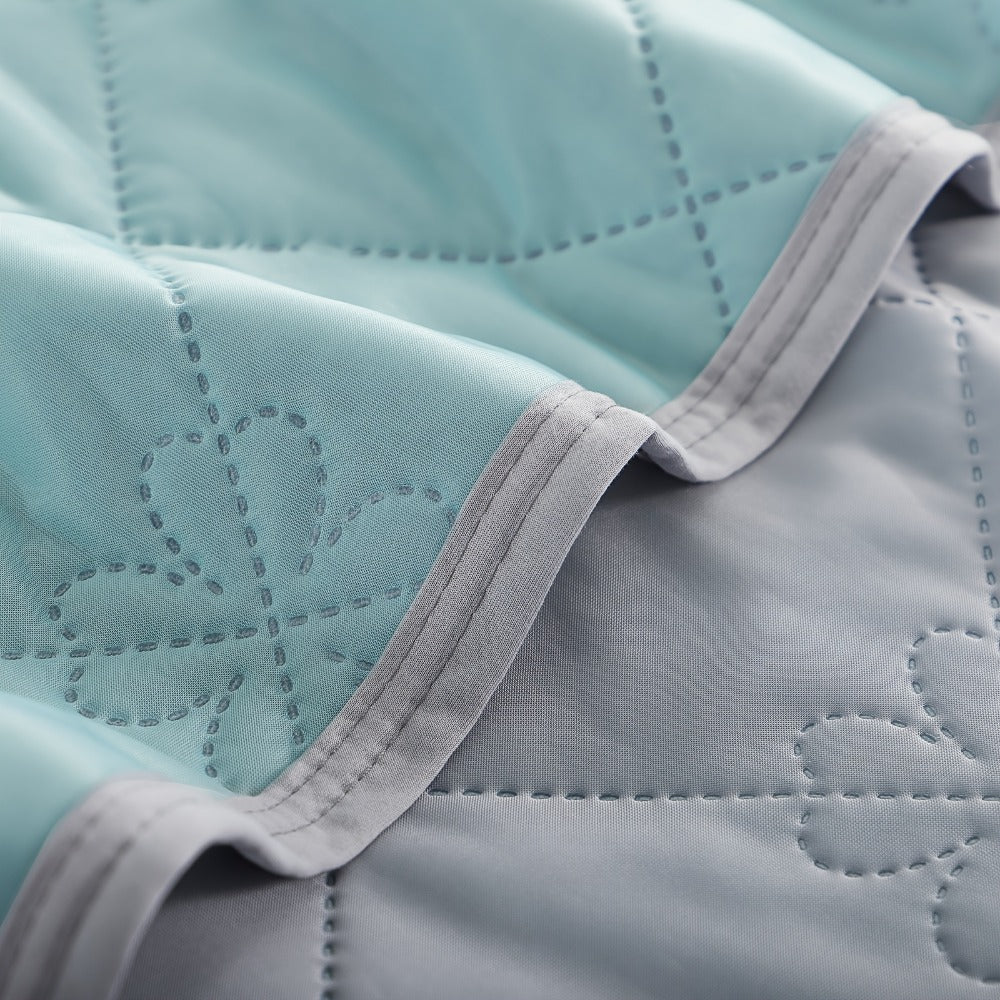 Ultrasonic Embossed Cooling Blanket ¨C 100% Polyester Summer Throw, Breathable Lightweight for Hot Sleepers, Machine Washable, 6 Colors