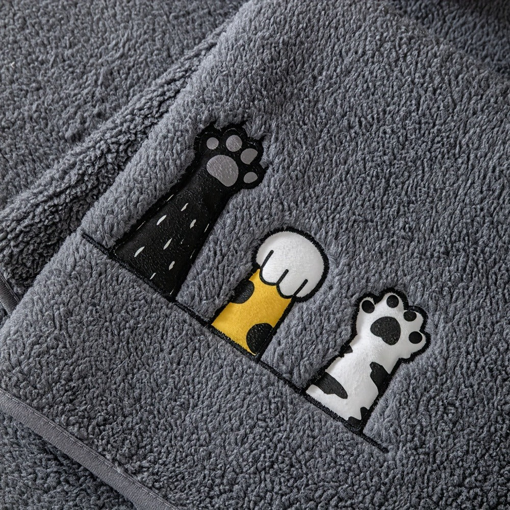 Sherpa Sofa Cover Cat Paw Embroidered Thick Plush Couch Slipcover Non-Slip Seat Cushion Protector Pet-Friendly Machine Washable Furniture Cover for Living Room Home Decor