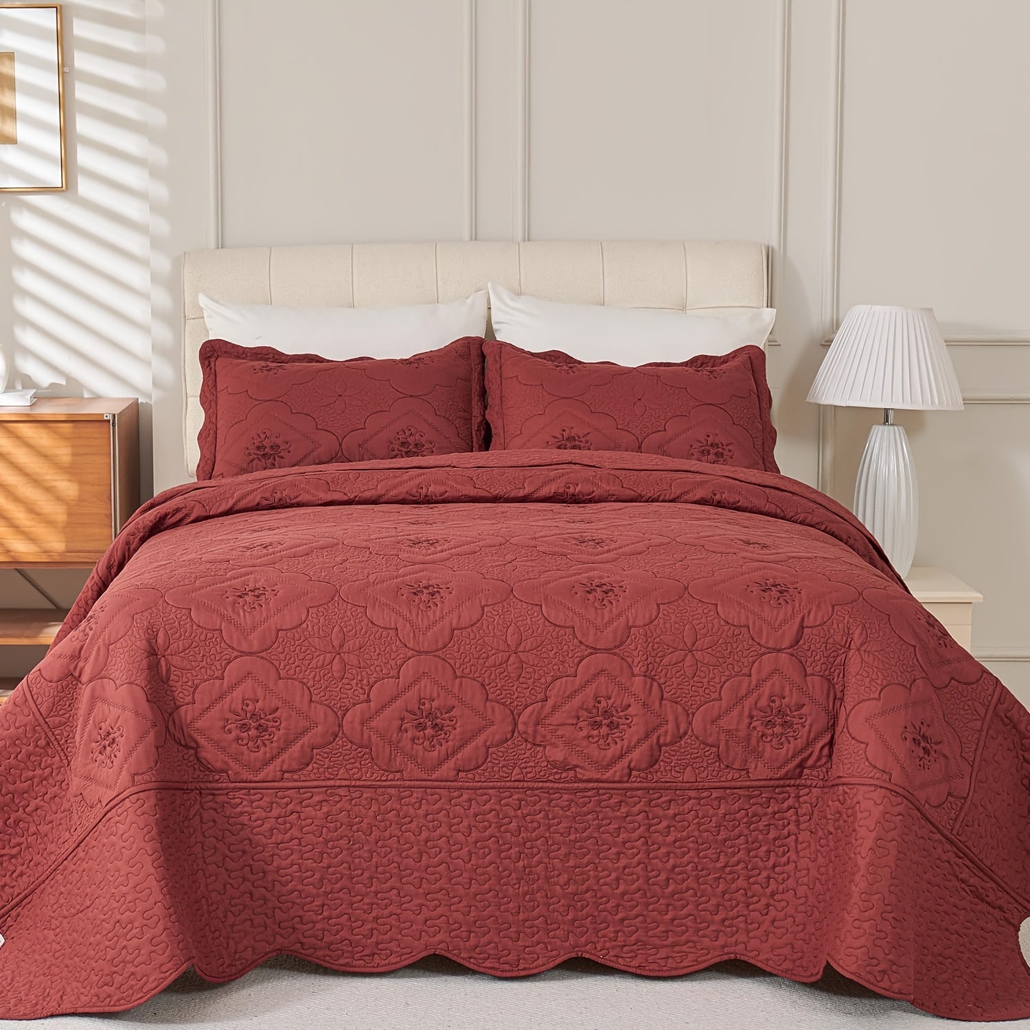 Quilt Set 3 Piece Floral Embroidery Bedspread - 100% Polyester Wrinkle Resistant Lightweight Quilted Coverlet with 2 Pillow Shams for Full Queen King Bed, Elegant Bedroom Decor in 19 Colors