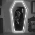 Gothic Coffin Shaped Neon Wall Mirror USB Powered LED Neon Light Mirror Irregular Decorative Art Mirror for Dark Gothic Aesthetic Bedroom Wall Decor Halloween Gift Cold White