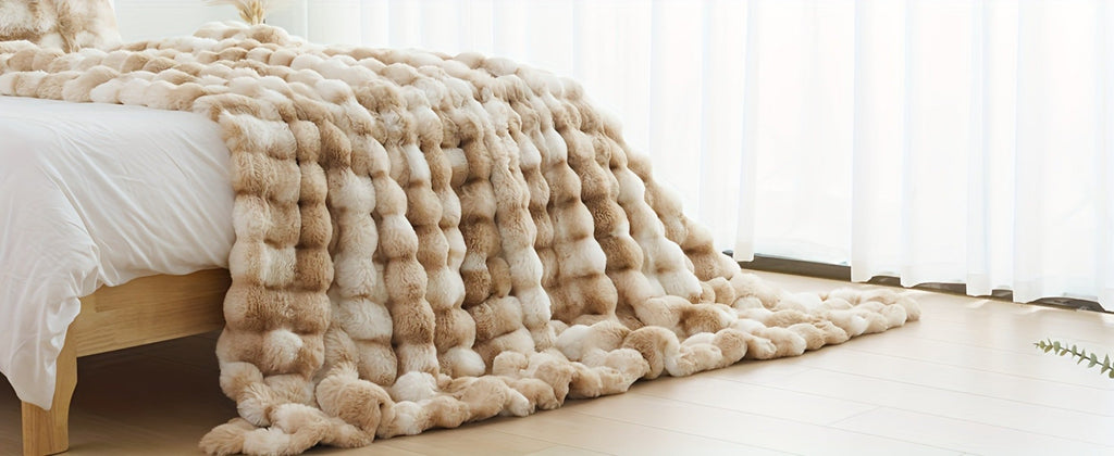 Faux Rabbit Fur Fluffy Blanket ¨C Thick Warm Soft Plush Throw for Bed & Living Room, Luxury Furry Blanket, 8 Colors, 4 Sizes