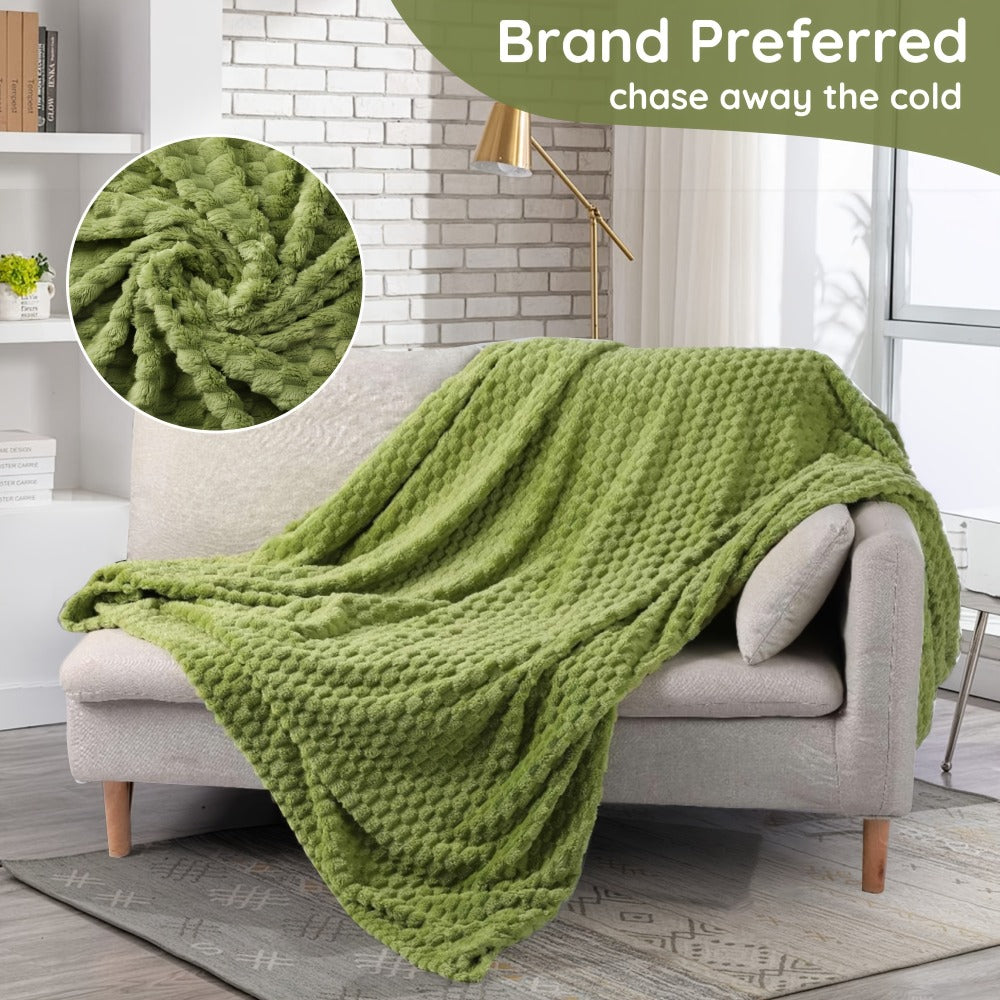 Quilted Flannel Throw Blanket ¨C 180-200gsm Soft Warm All-Season Bed Cover, 17 Patterns, Rhinestone & Checker Designs, 2 Sizes
