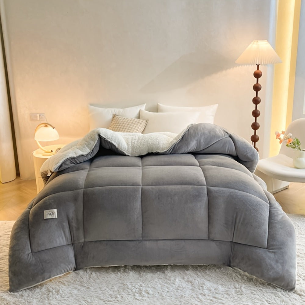 Thick Soft Comforter All Season Quilted Box Stitch Solid Color Breathable Machine Washable Bedroom Warm Autumn Winter Comforter
