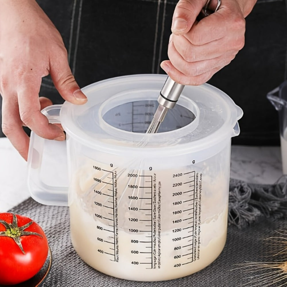 Mixing Bowl with Lid 2.5L Large Capacity Salad Bowl with Measuring Cup and Scale Splash Proof Durable Plastic Kitchen Bowl for Baking Salad Making Food Storage 84oz