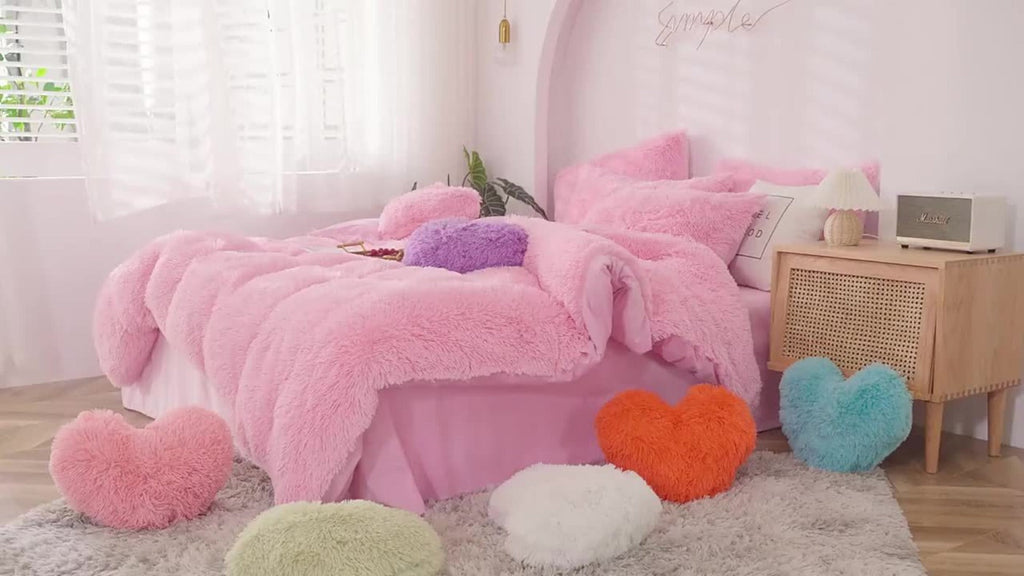 Faux Fur Duvet Cover Set Twin Queen King Super Soft Plush Comforter Cover with Pillowcases Heart Pillow for Kids Teens Machine Washable Bedroom Decor