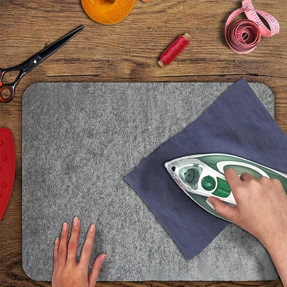 Ironing Pad Heat Resistant Felt Ironing Mat Non-Slip Portable Ironing Board Cover for Tabletop Countertop Quilting Sewing Laundry Steaming Apartment Dorm Dark Gray