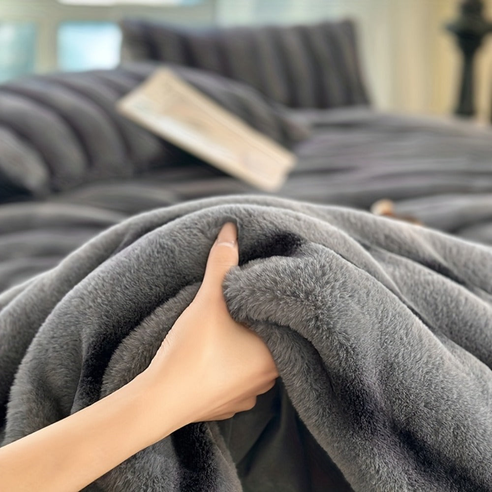 Double-Layer Faux Rabbit Fleece Blanket ¨C 450-500gsm Thickened Soft Warm Throw for Bed, Couch & Travel, All Season, 3 Colors, 5 Sizes