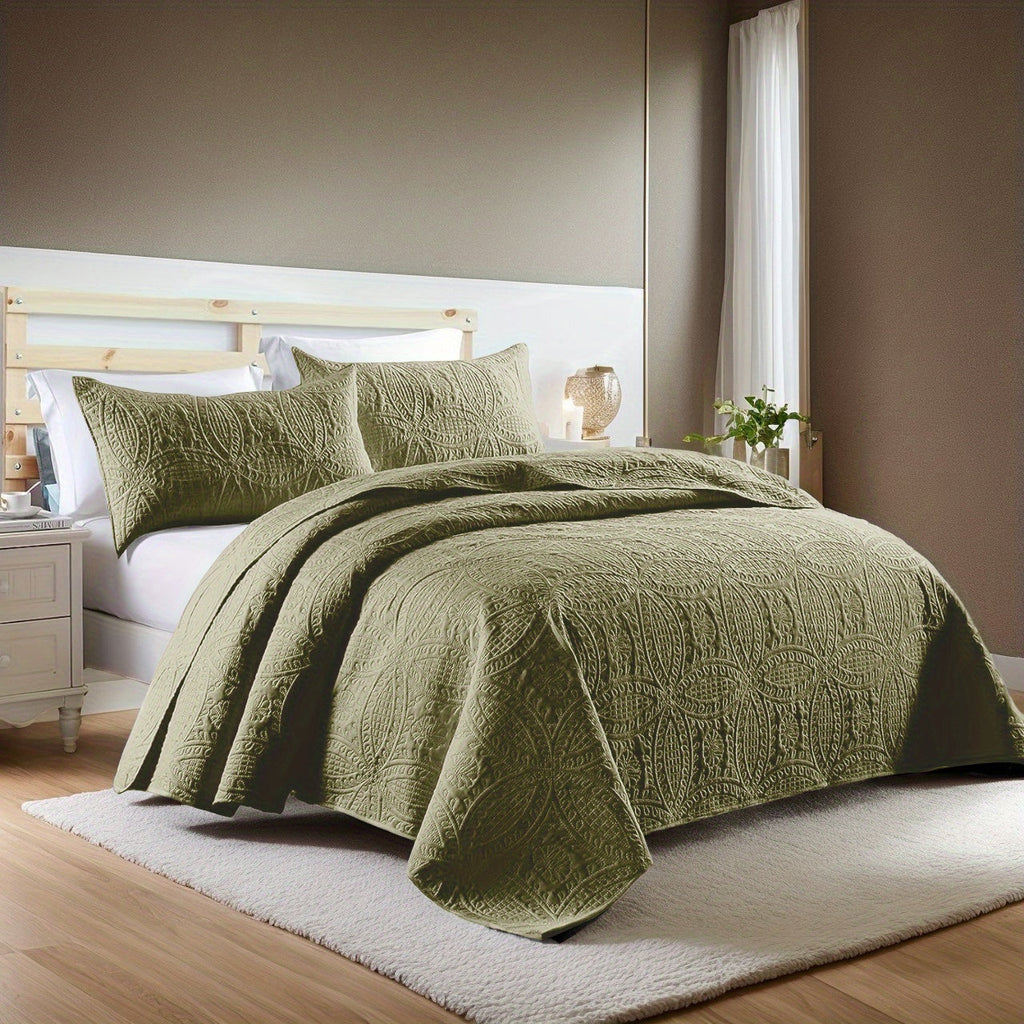 Quilt Set 3 Piece Soft Lightweight Bedding - Thin Bed Quilt with 2 Pillowcases for Bedroom Guest Room, Full Queen King, All Season Comforter Set, 10 Colors