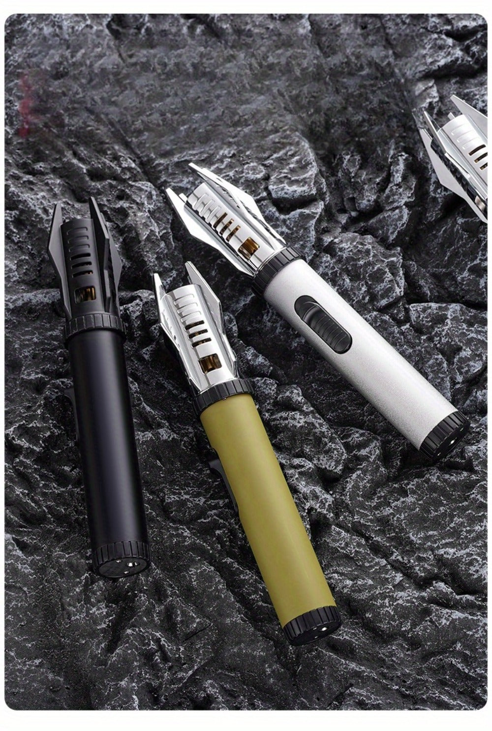 Windproof Turbo Torch Lighter 360 Degree Ignition Metal Jet Flame Lighter with Safety Lock Adjustable Flame for Camping BBQ Outdoor Cooking Butane Gas Not Included