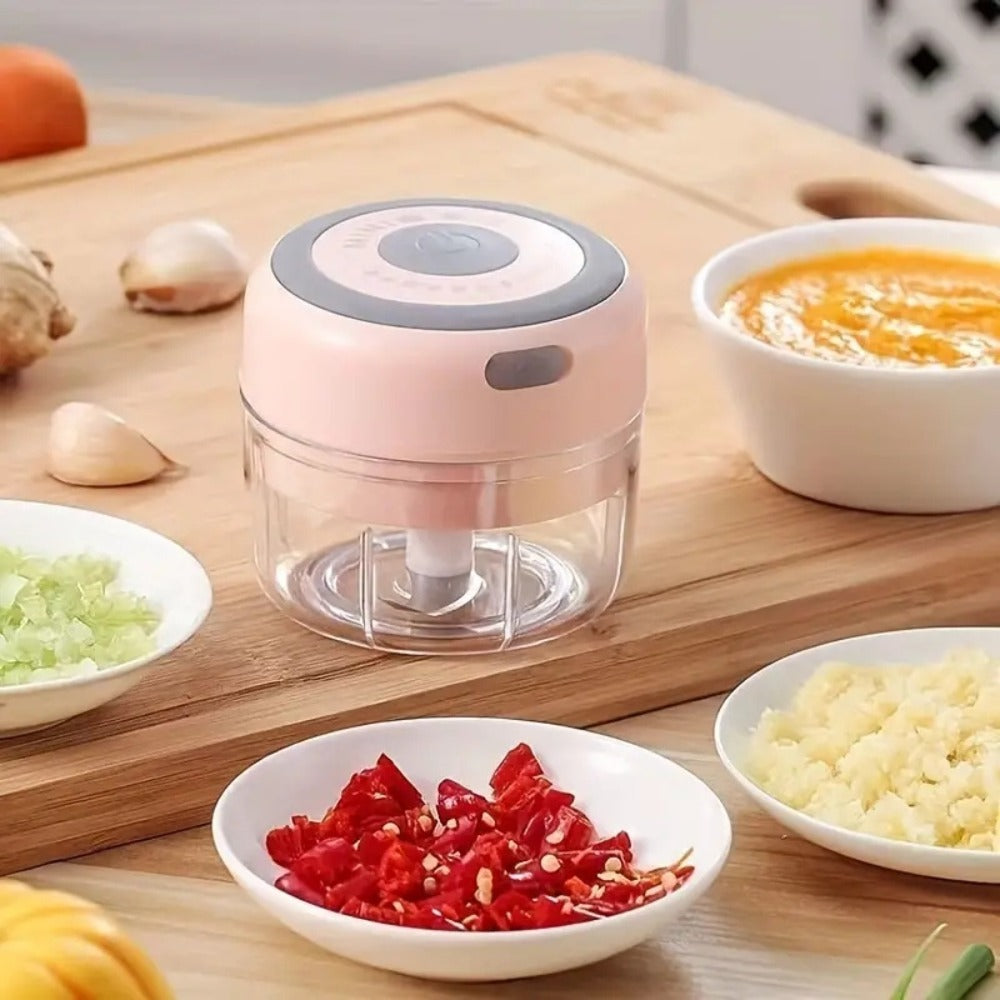 Electric Food Chopper Mini Garlic Crusher USB Rechargeable Meat Grinder 3.38oz 8.45oz Portable Wireless Kitchen Tool