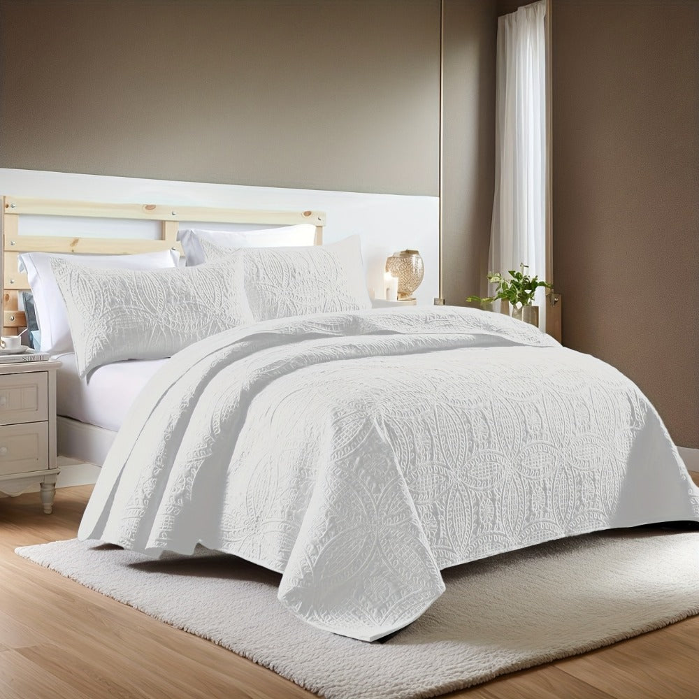 Quilt Set 3 Piece Soft Lightweight Bedding - Thin Bed Quilt with 2 Pillowcases for Bedroom Guest Room, Full Queen King, All Season Comforter Set, 10 Colors