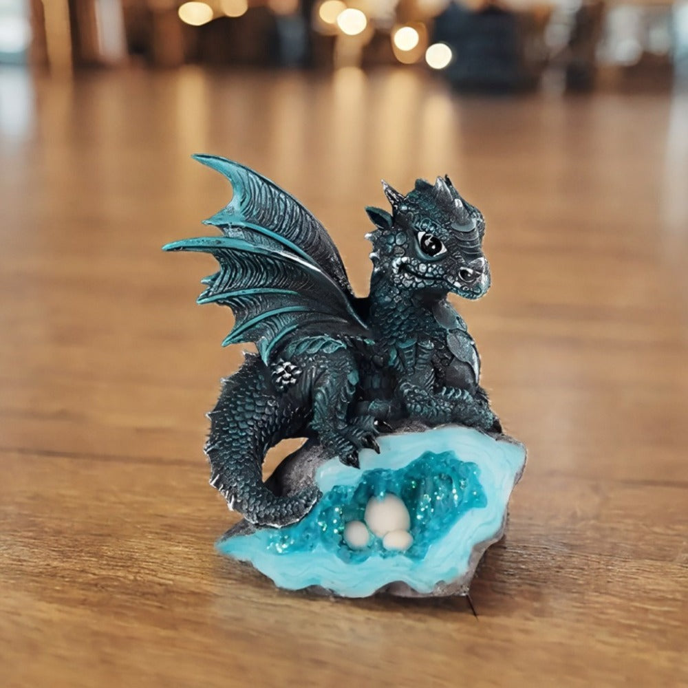 Dragon Figurine Statue Guarding Crystal Cave Polyresin Collectible Home Decor Sculpture Fantasy Dragon Gift for Birthday Housewarming Holiday Room Office Shelf Decor