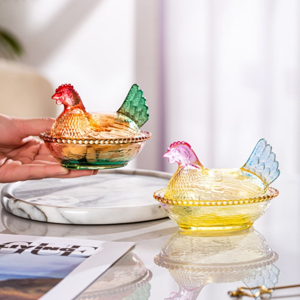 Chicken Shaped Glass Storage Jar with Lid Decorative Pearl Hen Candy Jar Reusable Desktop Organizer for Candy Fruit Snacks Kitchen Counter Home Decor Gift