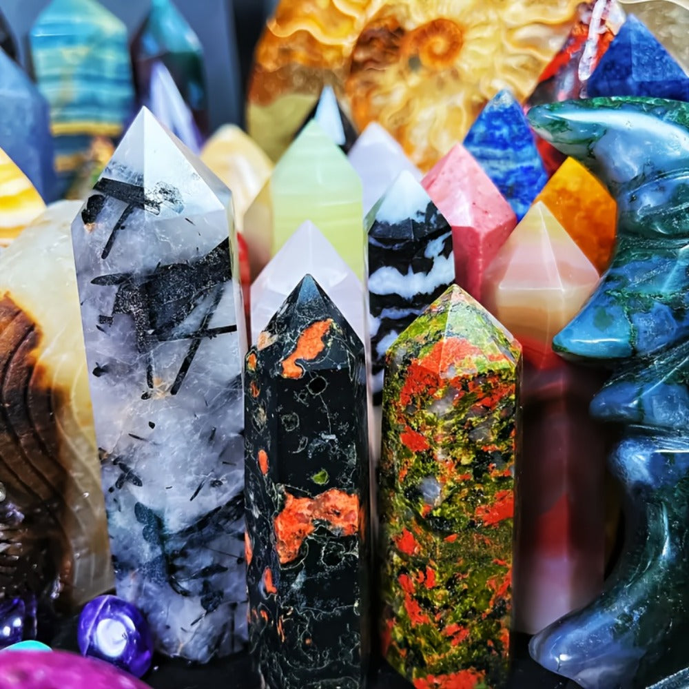 Crystal Gemstone Box Set 1LB ¨C Bohemian Natural Raw Healing Stones Assorted Shapes Colorful Lucky Crystals Gift Set for Women