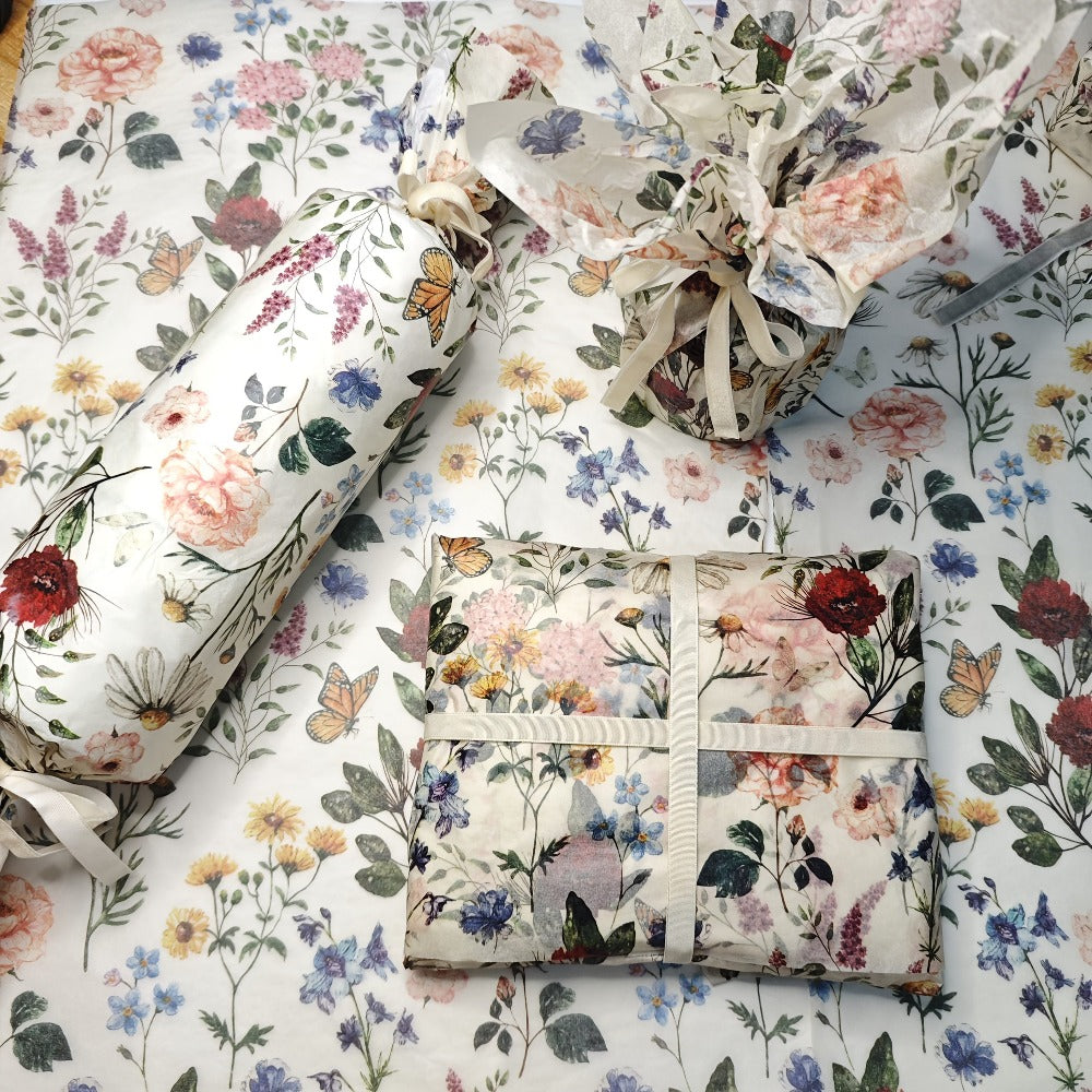 Vintage Floral Wrapping Paper 50pcs, 20¡±x14¡± Elegant Pastel Gift Wrap Sheets with Ruffled Edges, Purple Lily Design for Wedding Birthday Valentine Party Favors