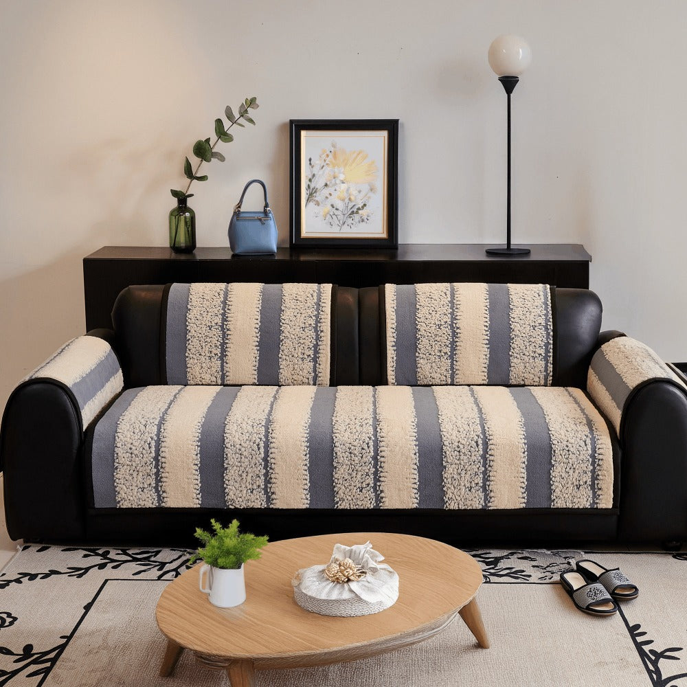 Sofa Cover Plush Non-Slip Washable Sectional Couch Slipcover Soft Durable Furniture Protector for Pets Cats Dogs 2 3 4 Cushion Sofa L-Shape Modern Sofa Pad Warm Sitting Cover All Seasons Black Gray Brown
