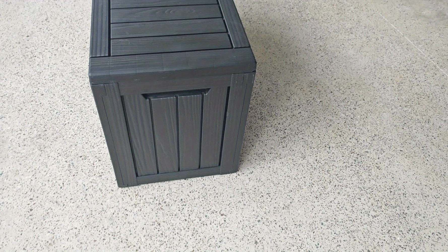 Large Resin Deck Box Lockable Outdoor Storage 80/100 Gallon ¨C 345L UV Protected Weatherproof Patio Storage Box | Sit-On Lid Deck Storage Chest for Pool Accessories, Garden Tools & Outdoor Gear