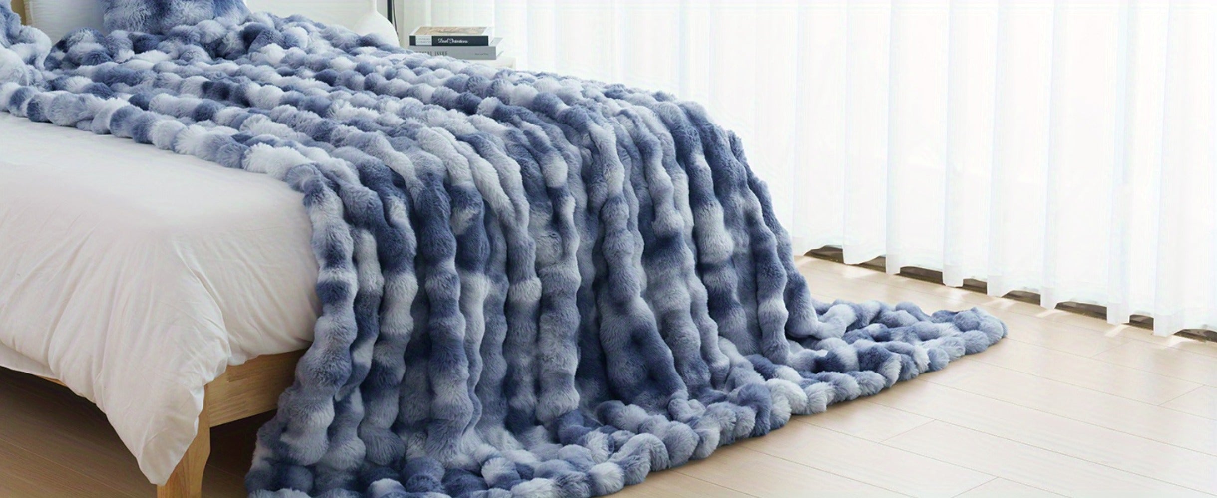 Faux Rabbit Fur Throw Blanket ¨C Ultra-Soft Plush Fleece for Bed, Couch, Sofa & Travel, All Season, 11 Colors, Throw to King Size