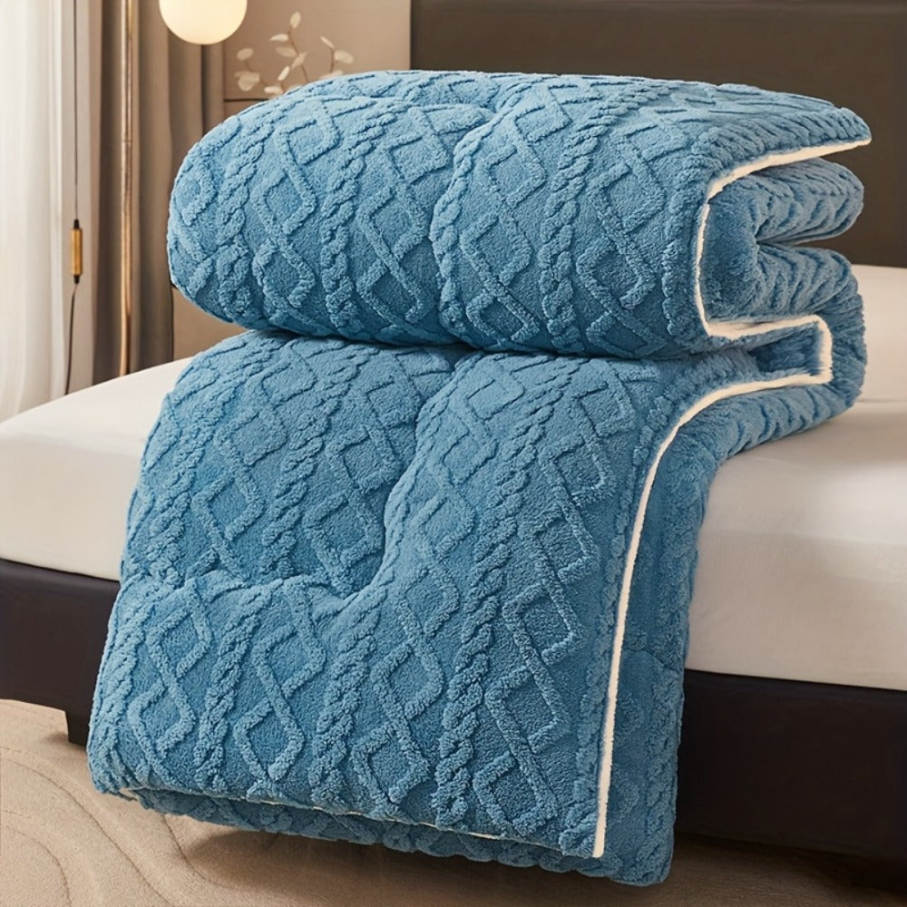 Winter Comforter Thick Warm Milk Velvet Duvet ¨C Geometric Quilted Heavyweight Blanket for All Seasons, Twin Full Queen King ¨C Silvery Grey & Blue