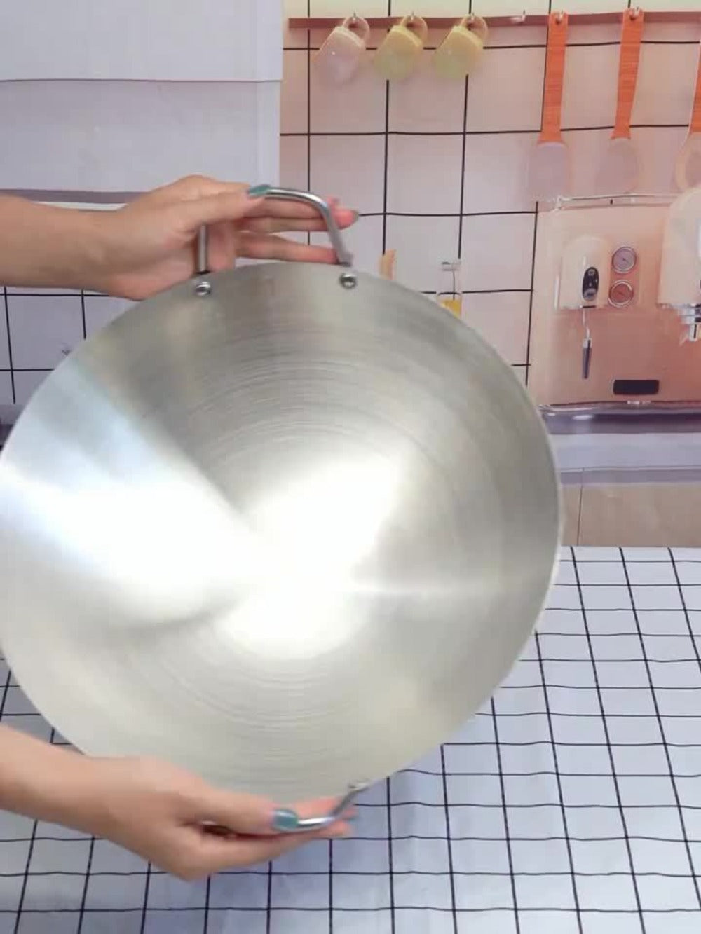 Stainless Steel Wok & Frying Pan ¨C Non-Stick Cooking Surface, Ergonomic Handle, Compatible with Gas, Induction & Electric Stovetops, Extra Thick & Deep, Easy to Clean