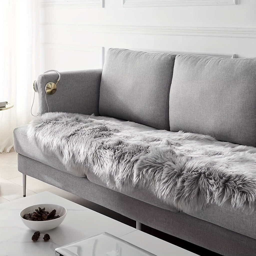 Soft Fluffy Wavy Area Rug Imitation Plush Carpet for Living Room Bedroom Modern Decorative Non-Slip Floor Mat Multi-Size Options