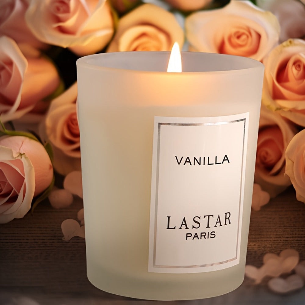 Vanilla Scented Candle in Round Glass Jar with Glitter Accents ¨C Soy Wax Aromatherapy Candle for Home, Hotel & Wedding Decor, Holiday Gift for Christmas, Valentine¡¯s Day & Mother¡¯s Day