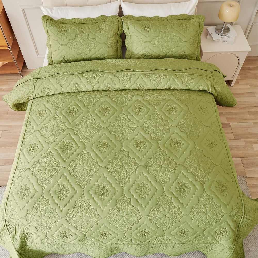 Quilt Set 3 Piece Floral Embroidery Bedspread - 100% Polyester Wrinkle Resistant Lightweight Quilted Coverlet with 2 Pillow Shams for Full Queen King Bed, Elegant Bedroom Decor in 19 Colors