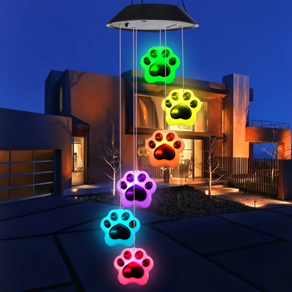 Solar Wind Chime Light Paw Print RGB Color Changing Outdoor Garden Hanging Decoration, Dog Cat Pet Memorial Wind Chime Solar Powered for Balcony Patio Courtyard Yard Holiday Gift for Pet Lovers