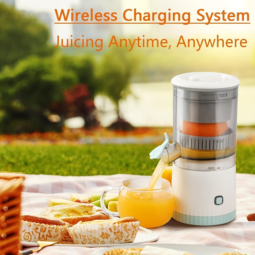 Rechargeable USB Electric Citrus Juicer Portable Citrus Press for Oranges Lemons Grapefruit Kiwi Removable Parts Pulp Separation Compact Juice Maker for Travel Home Green