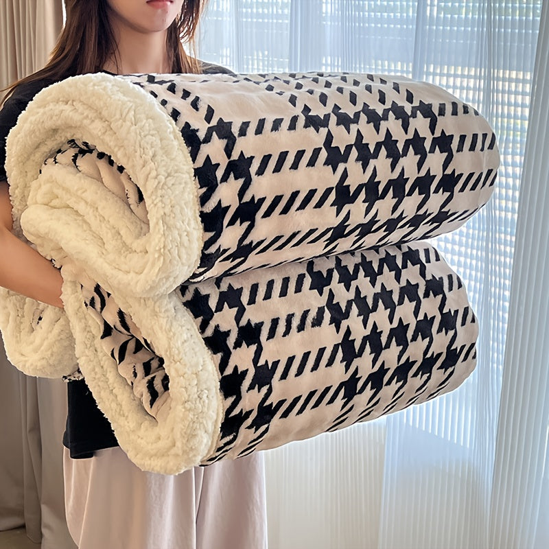 400-450gsm Heavyweight Flannel Blanket ¨C Thick Warm Woven Throw for Bed, Sofa & Bedroom, Machine Washable, 16 Patterns, 4 Sizes