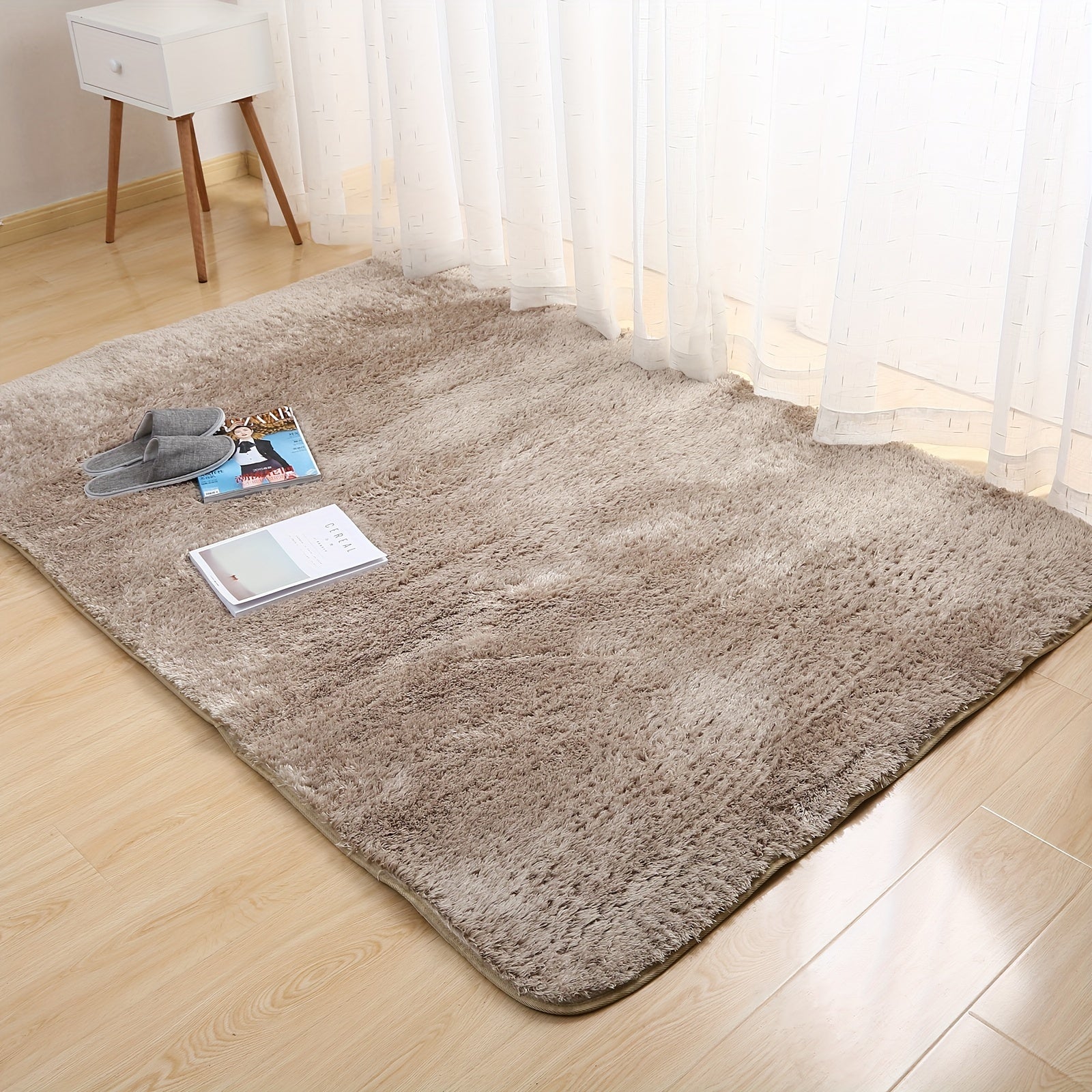 Fluffy Shag Area Rug Soft Plush Carpet Non-Slip for Living Room Bedroom Bedside 100% Polyester Tufted Indoor Floor Rug Home Decor Multiple Colors and Sizes